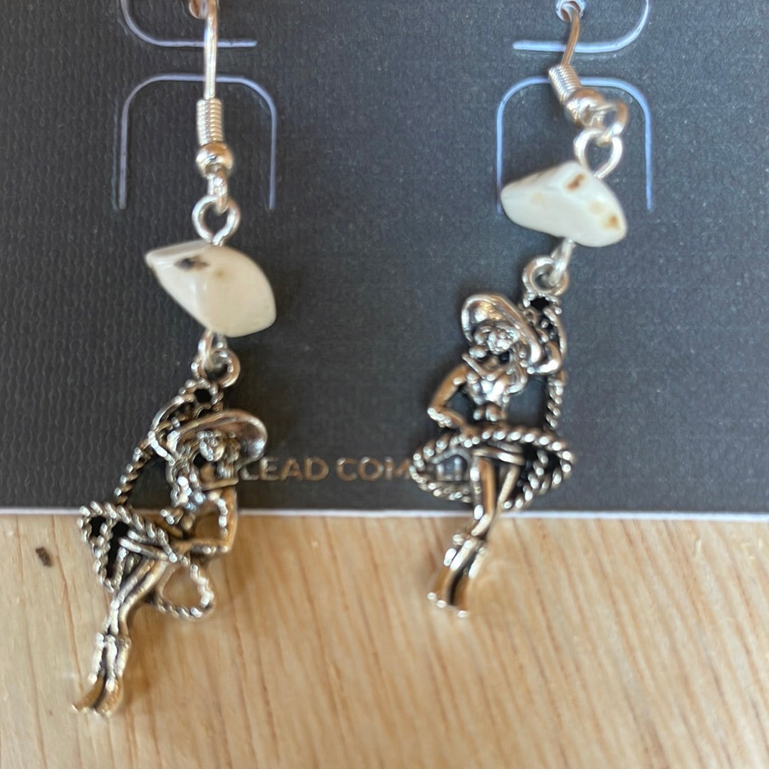 Lasso'n Lucy Earrings