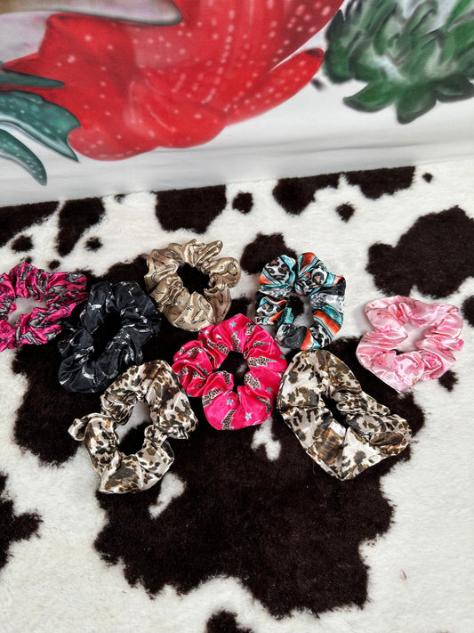 Cowgirl Knot Scrunchies